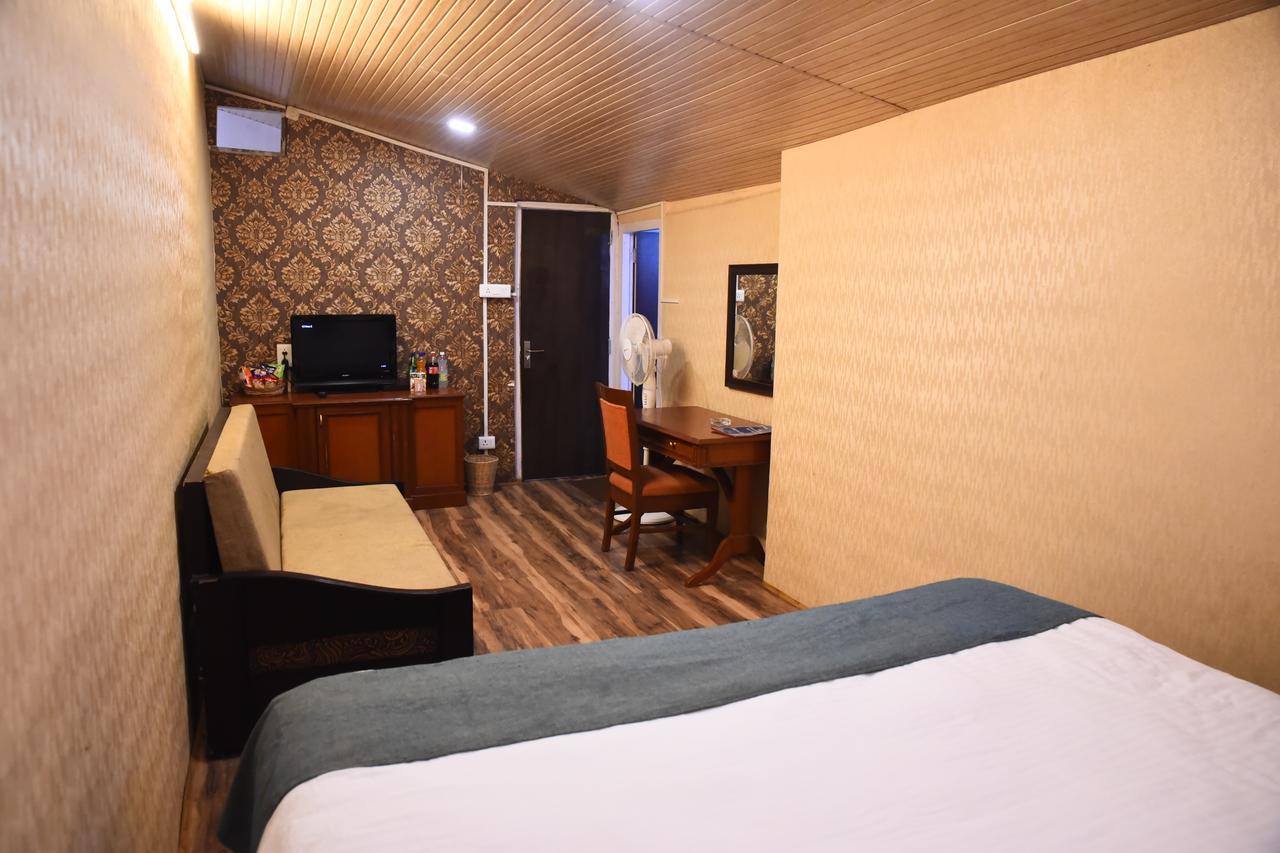 Hotel Skylark Nainital Exterior foto